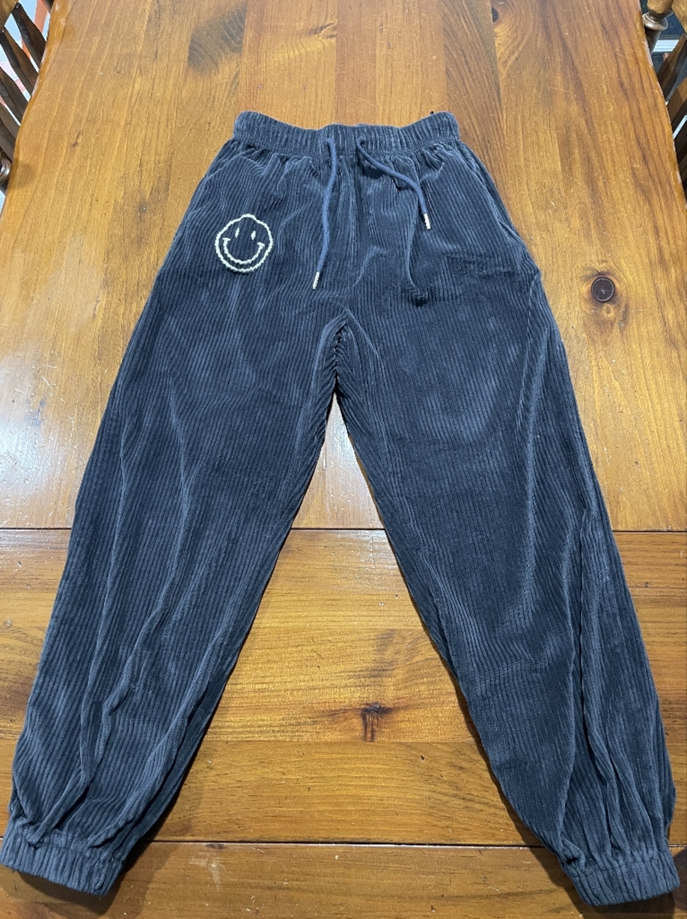 Miou Muse Unisex Black Corduroy Embroidered Smiley‎ Pull On Jogger Pants Size Sm